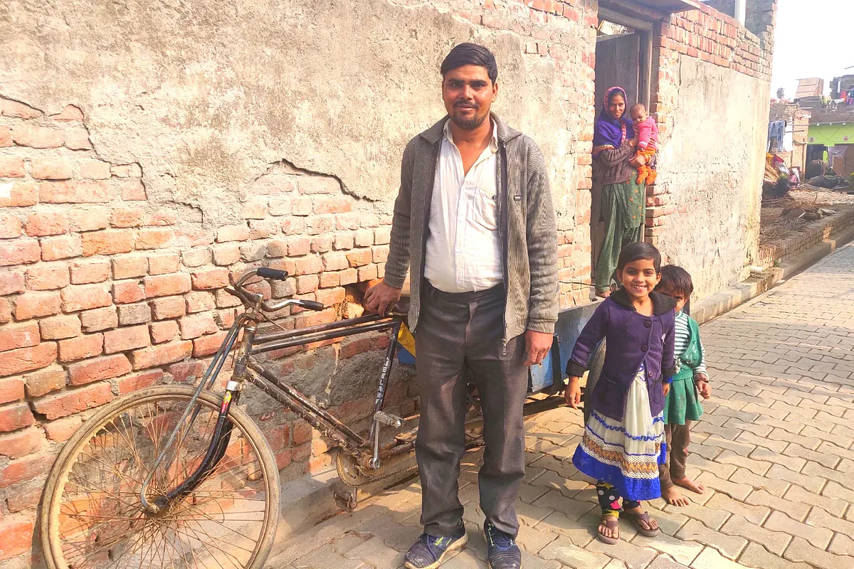 Dalit Man Beaten For Selling Biryani Gets Monetary Relief, Slams Hate Campaign Against ‘Upper Castes’ Over His Assault