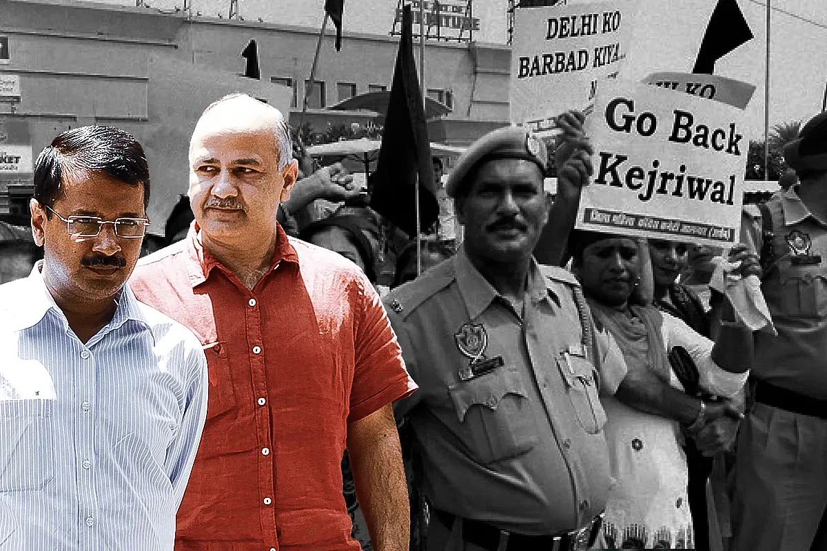 Delhi Violence: Kejriwal Faces Protest During Visit To Home Of Policeman Killed In Anti-CAA Riots; Family Demands Martyr Status