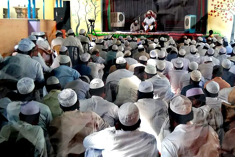 India: Why Muslims Are Being Disproportionally Hit By Covid-19