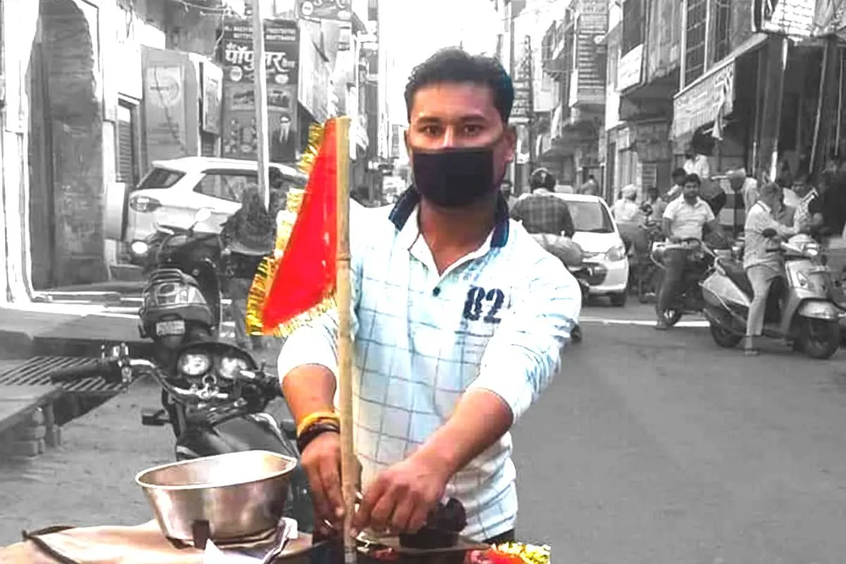 Why Fruit And Vegetable Sellers Are Installing Saffron Flags At Shops And Carts