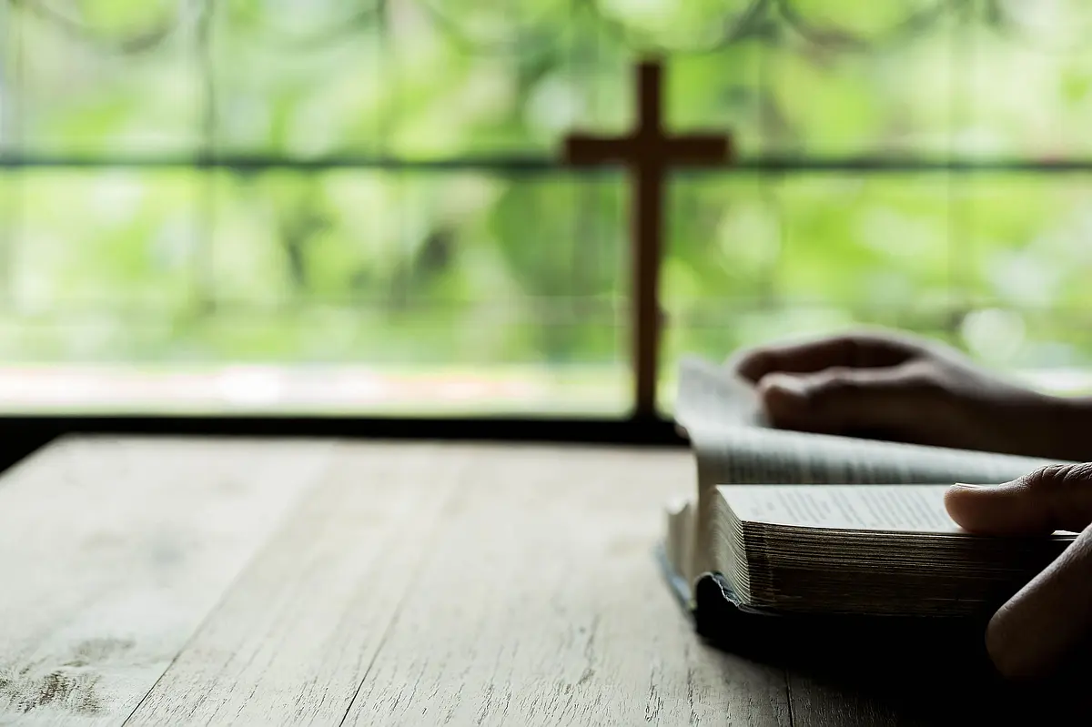 Doctor In Tamil Nadu Asks Critically Ill Patient To Read Bible Saying 'Only Christ Has Key To Heaven'; Authorities Yet To Take Action Despite Complaint