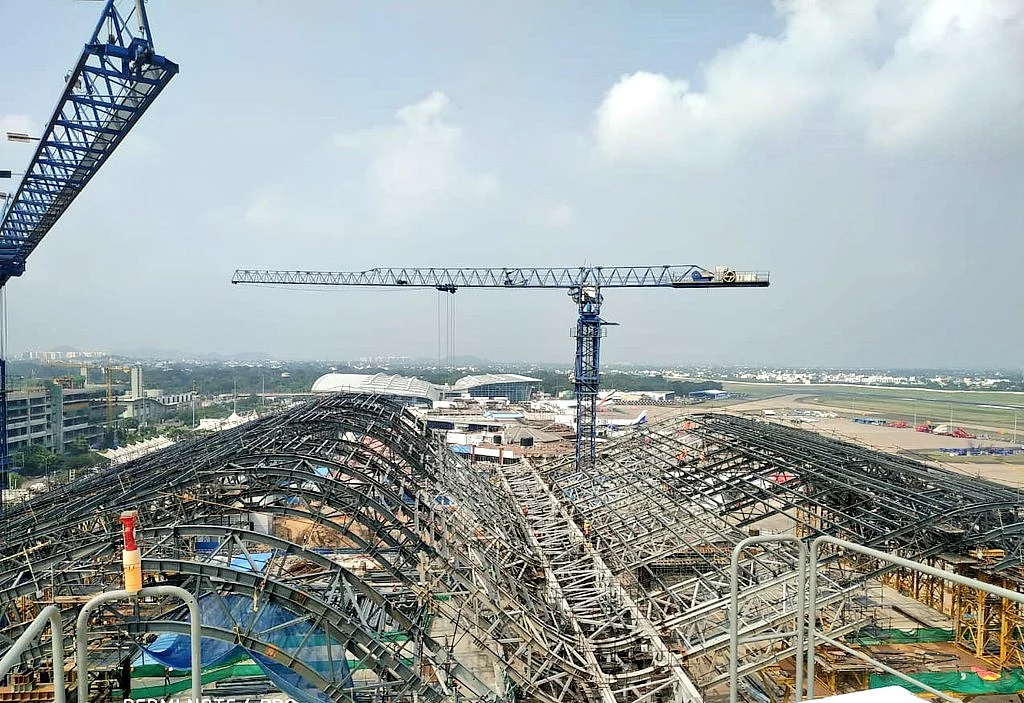 The iconic roof is inspired from the curves created by the Bharatanatyam Dancer's attire