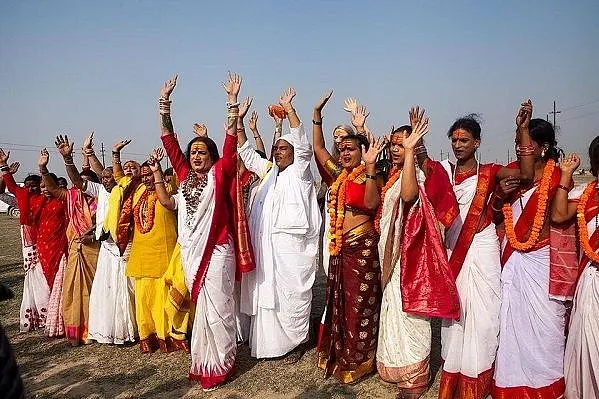 Weeks Before Haridwar Kumbh 2021, Controversy Over Participation Of Kinnar Akhada Of Transgender Community