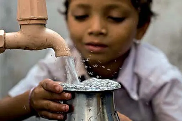 Centre Plans Massive Push For Drinking Water Supply Infrastructure, Launches Stock-Taking Survey In 10 Cities To Begin With