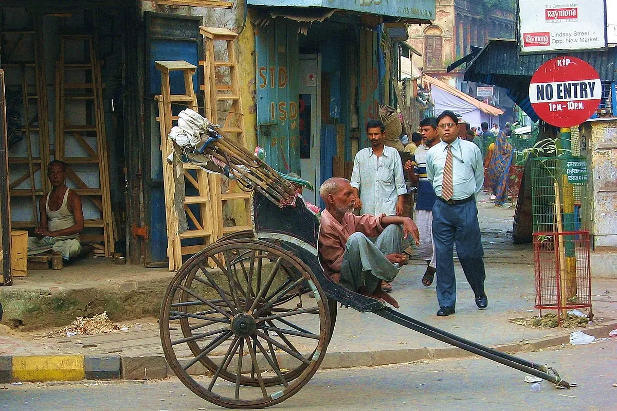 How Do West Bengal’s Economic And Fiscal Indicators Compare With The National Average?