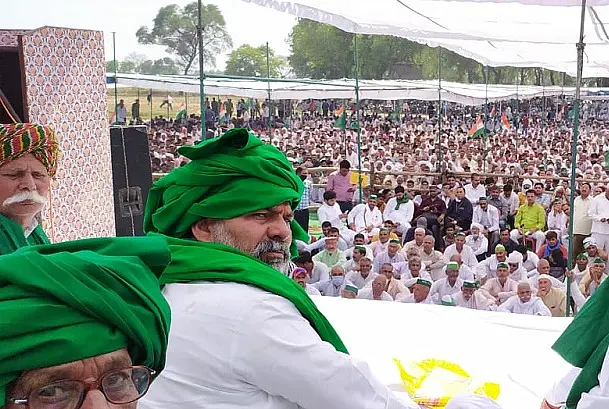 Will Not Leave Protest Sites At Delhi Border Amid Covid-19 Rise: Asserts Rakesh Tikait At Farmers Meeting In Haryana