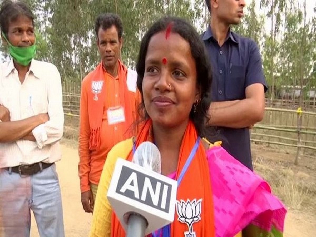 West Bengal: Daily Wage Earner's Wife Chandana Bauri Wins Saltora Constituency On BJP Ticket - Vimarsana News