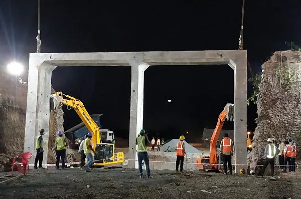 Team DFC Targets Completion Of Valsad ROB In 20 Days With Innovative Approach, Despite Big Constraints