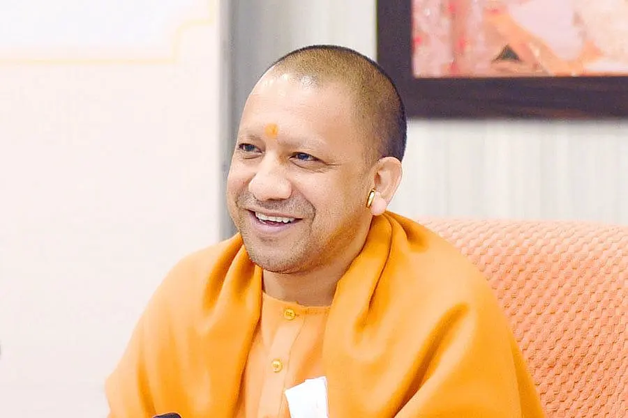 Retired Civil Servants Slam Ex-Colleagues Aligned To 'A Particular Political Stream' For Targeting Yogi Govt