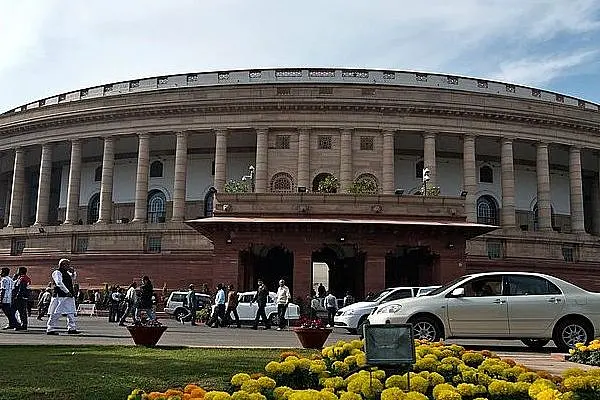 Parliamentary Panel Suggests RBI Funding For Infrastructure Projects, Also Asks NHAI To Tap Multiple Sources For Finance