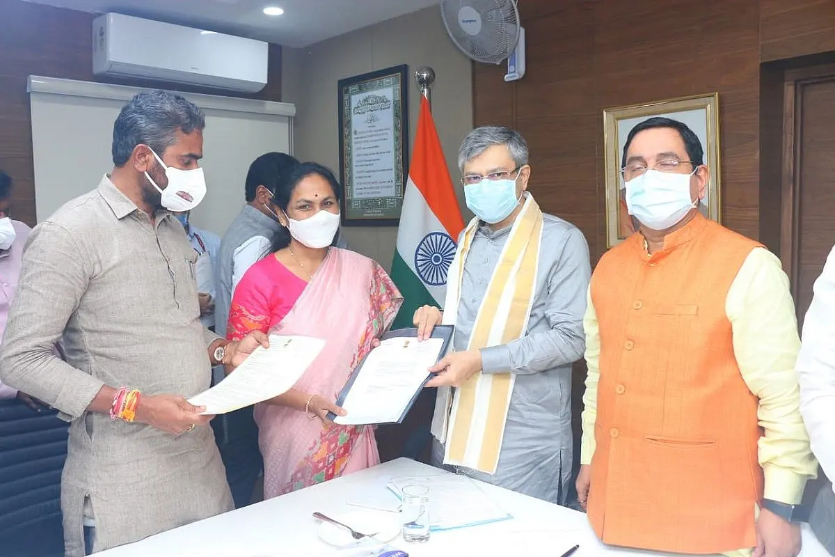 Union Minister Shobha Karandlaje Seeks Merger Of Konkan Railway With Indian Railways