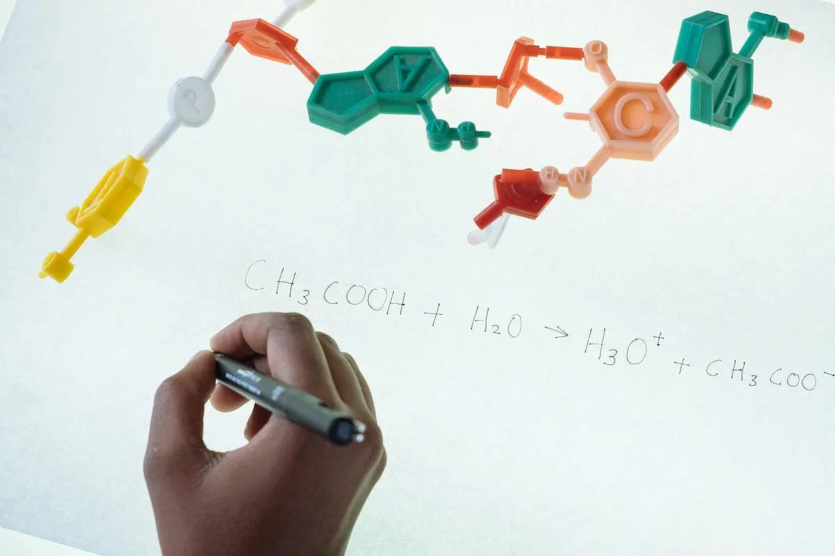 I Think, Therefore I Am, Abroad: Why India Needs To Respect And Invest In Scientific Talent In The Next 25 Years