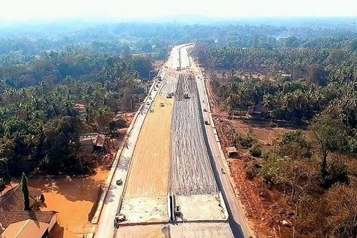 Aiming To Build 18,000 Km Of National Highways In 2022-23 With 50 Km Per Day: Nitin Gadkari