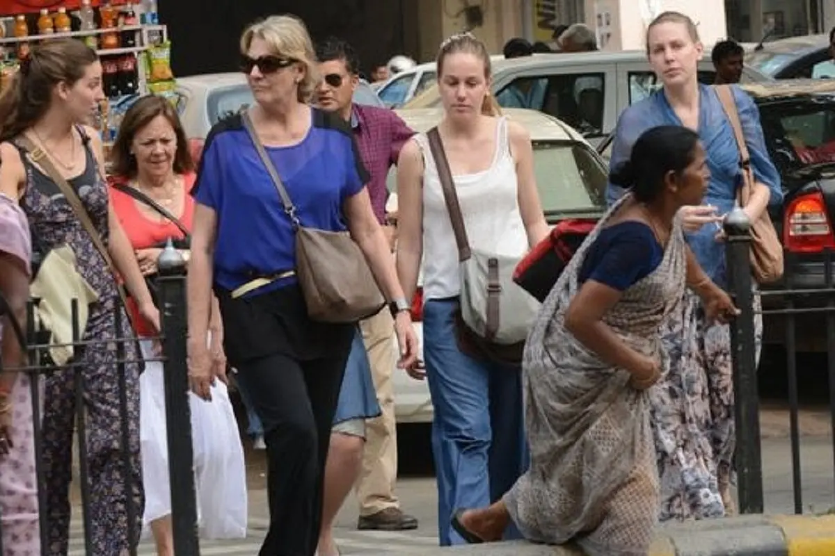 India To Grant Fresh Tourist Visas To Foreigners Travelling By Chartered Flights From 15 October