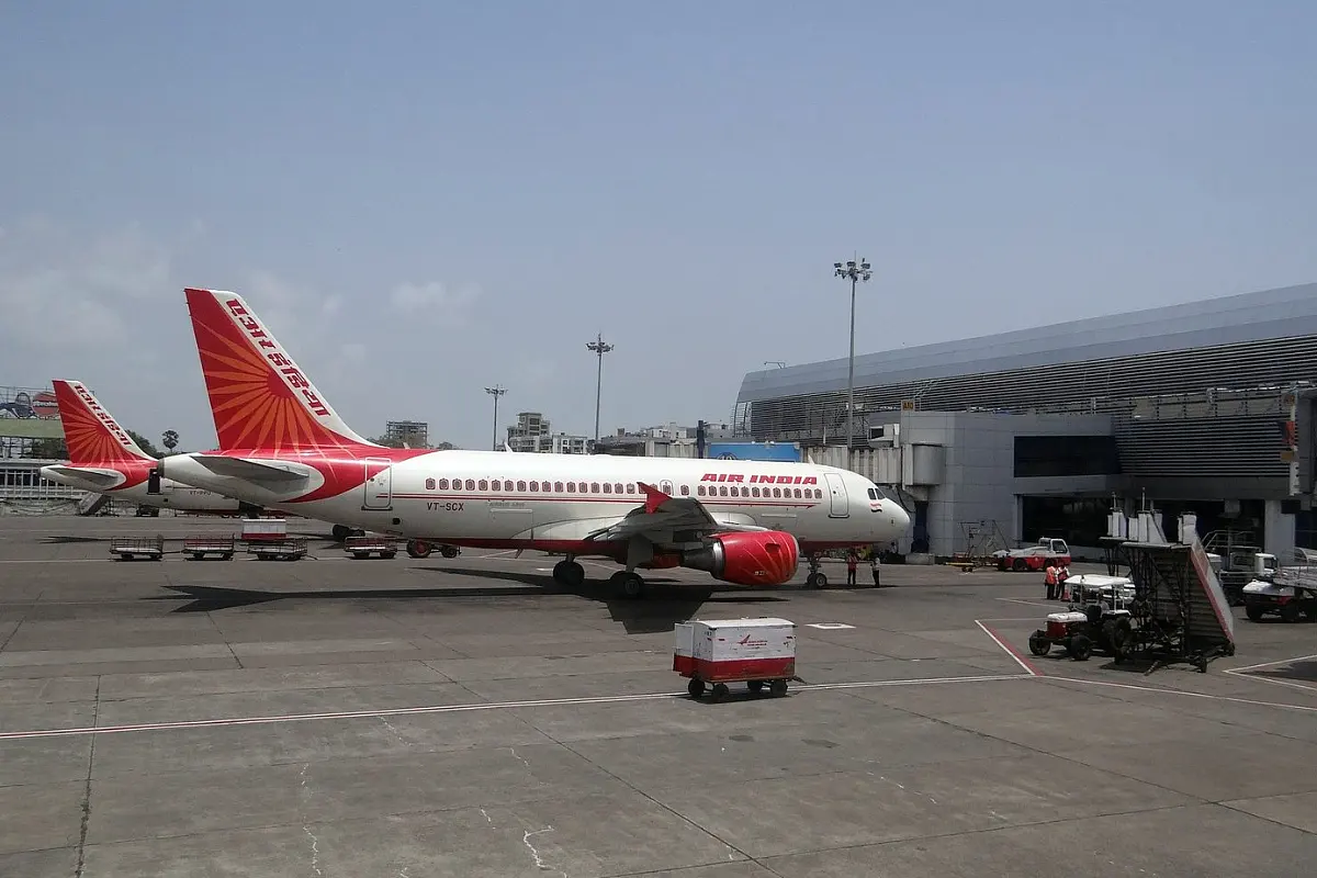 What Does 5G Bring To The Aviation Sector? Vistara's Vinod Bhat Explains At Bengaluru Tech Summit