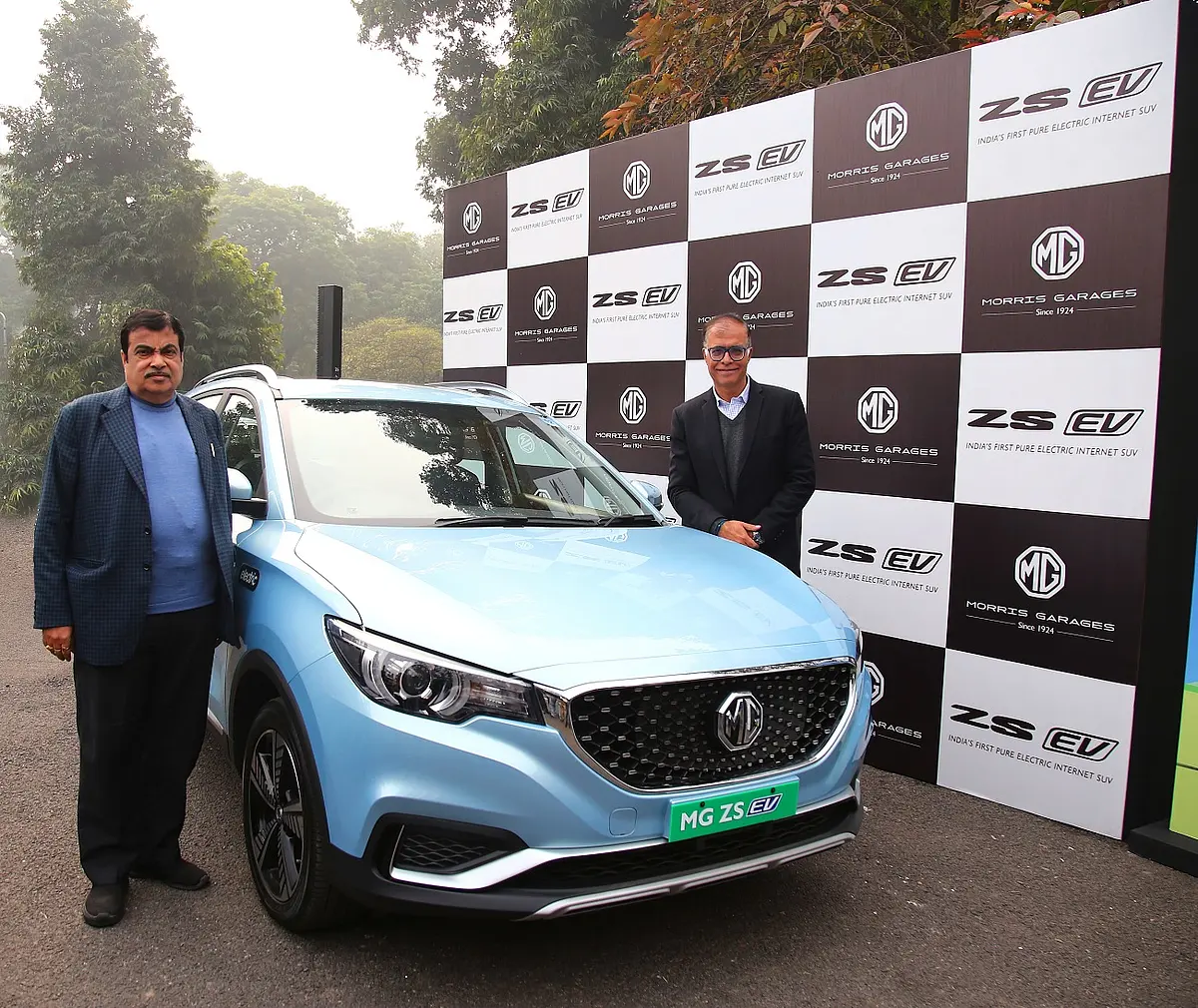 Govt Encouraging Adoption Of EVs But No Question Of Doing Anything Forcible To Stop ICE Vehicles, Says Gadkari