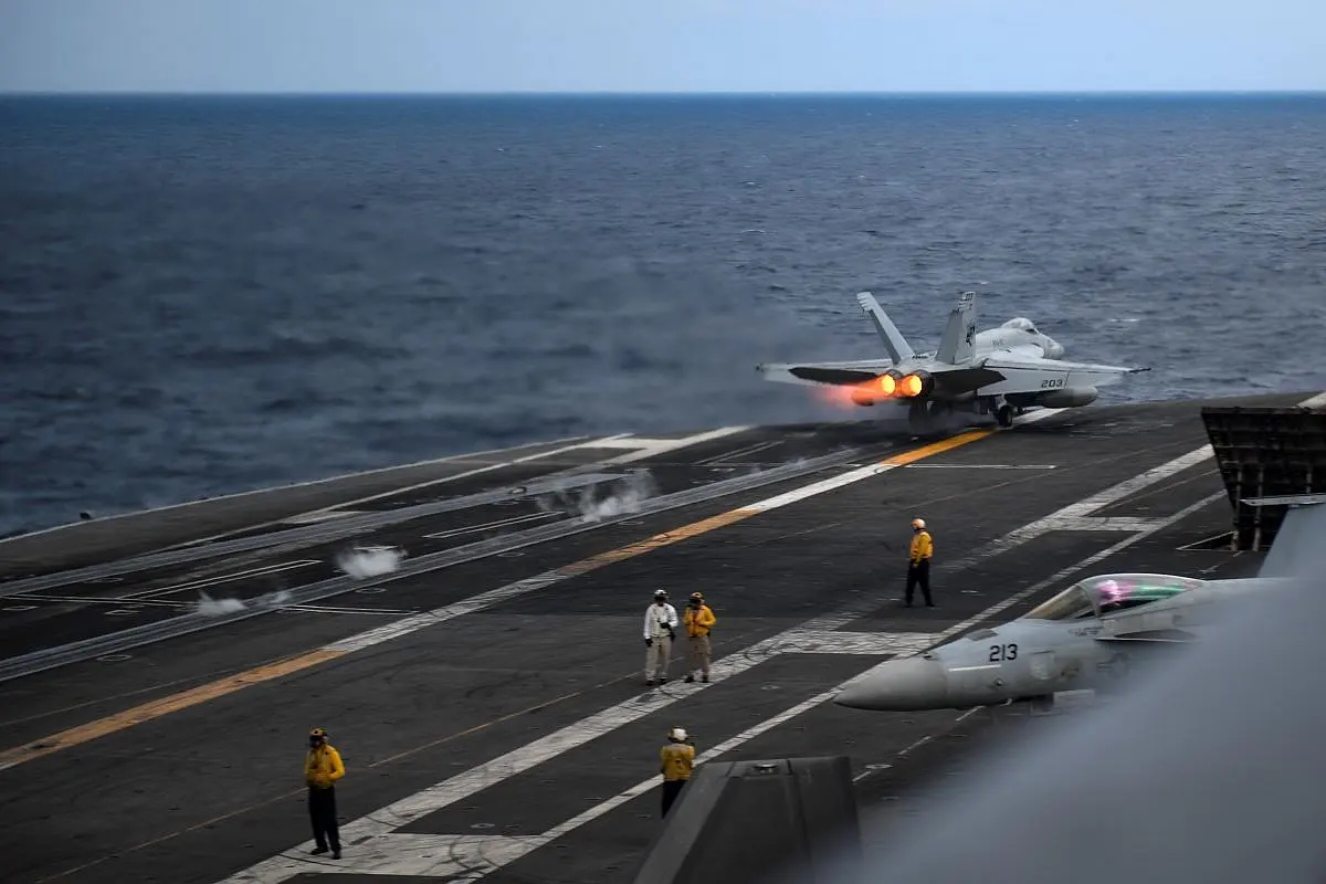 7 Military Personnel Injured As F-35 Crashes While Landing On USS Carl Vinson During An Operation In South China Sea Amid Chinese Incursions