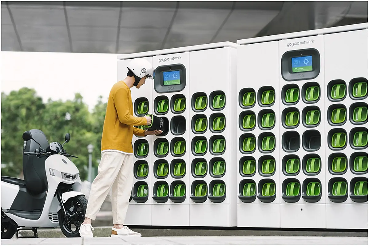 NITI Aayog Releases Draft Battery Swapping Policy To Promote Large-Scale Adoption Of EVs; Details Here