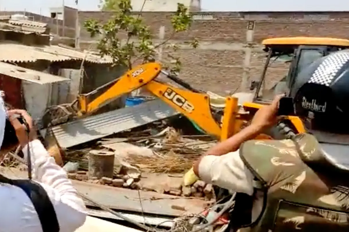 Stone Pelting On Ram Navami Procession In MP's Khargone: Over 80 Accused Held, Their Illegal Constructions Being Bulldozed