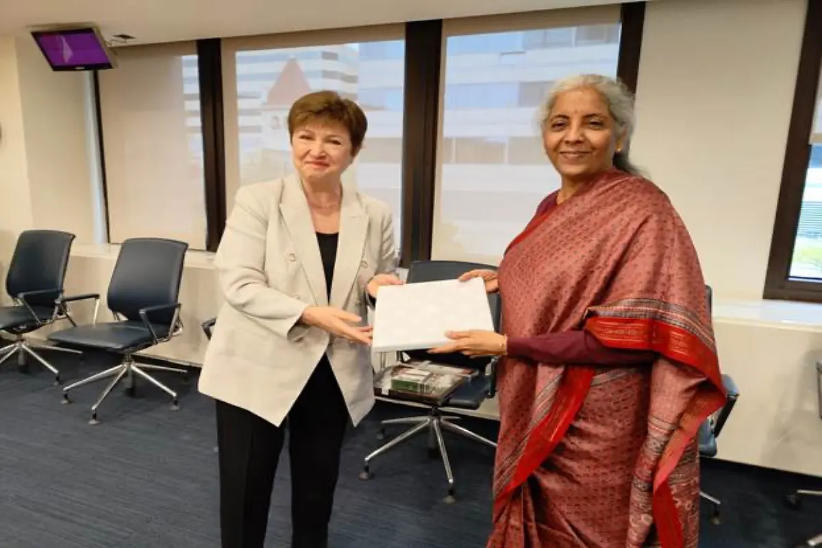 India Asks IMF To Urgently Provide Financial Assistance To Crisis-Hit Sri Lanka