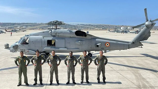 Indian Navy's MH-60 helicopter. (Indian Navy/Twitter)