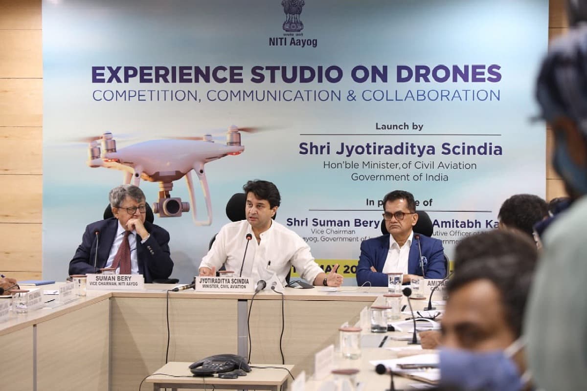 india-will-need-around-1-lakh-drone-pilots-in-coming-years-jyotiraditya-scindia