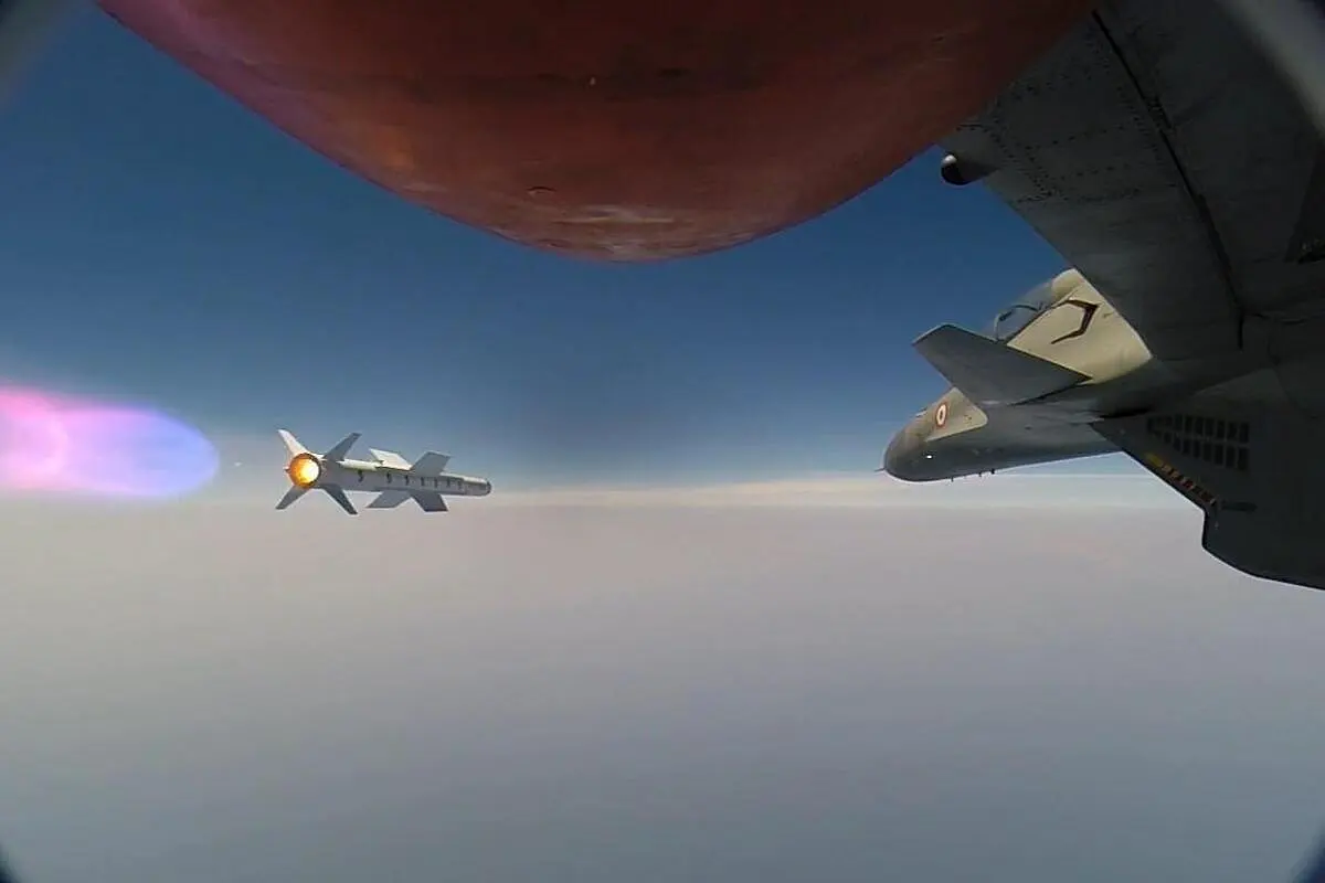Astra Mk-1 Missile: Defence Ministry Signs Rs 2,971 Crore Deal With BDL, Production In Progress