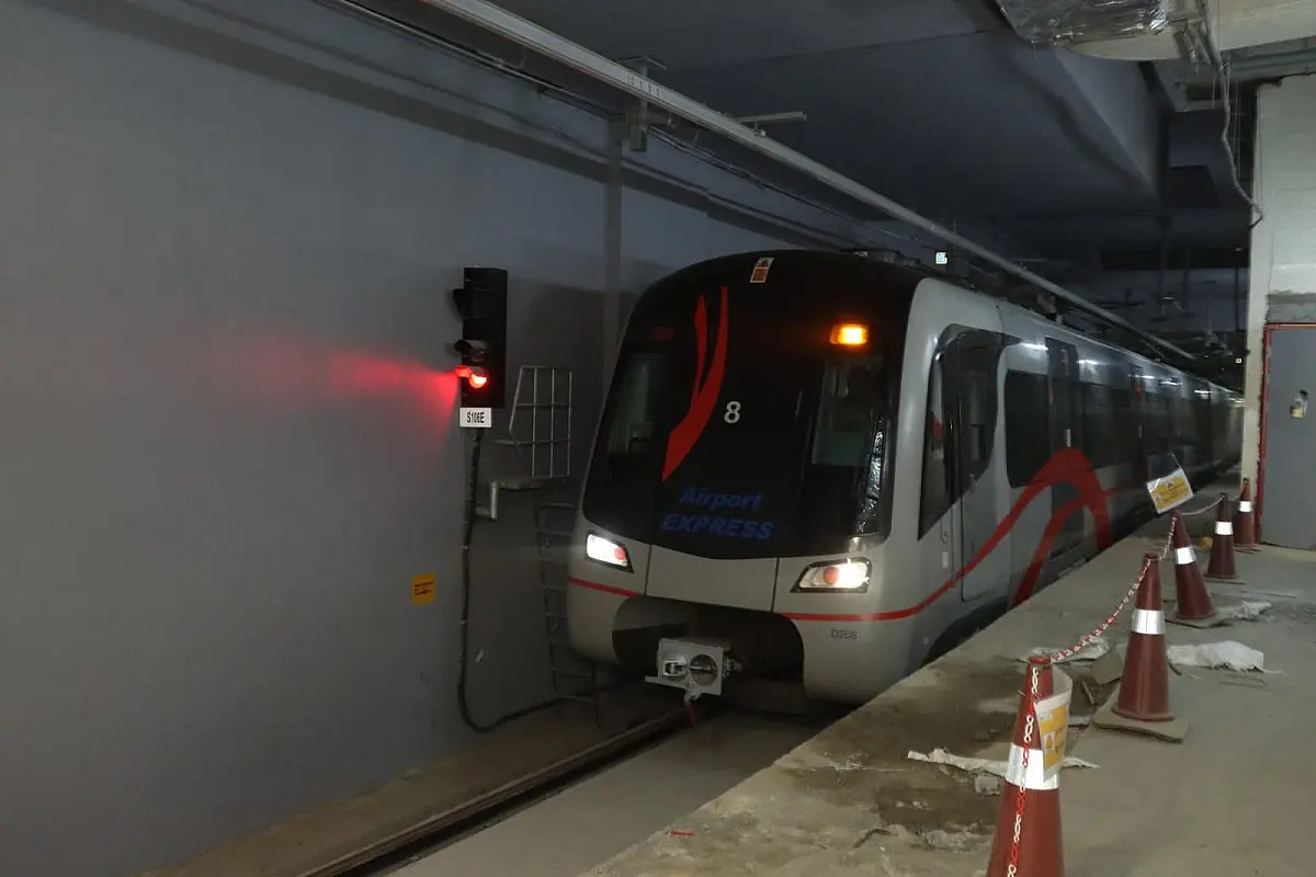 Delhi Metro Conducts Trial Run On Airport Line Extension Which Connects Upcoming India International Convention Centre