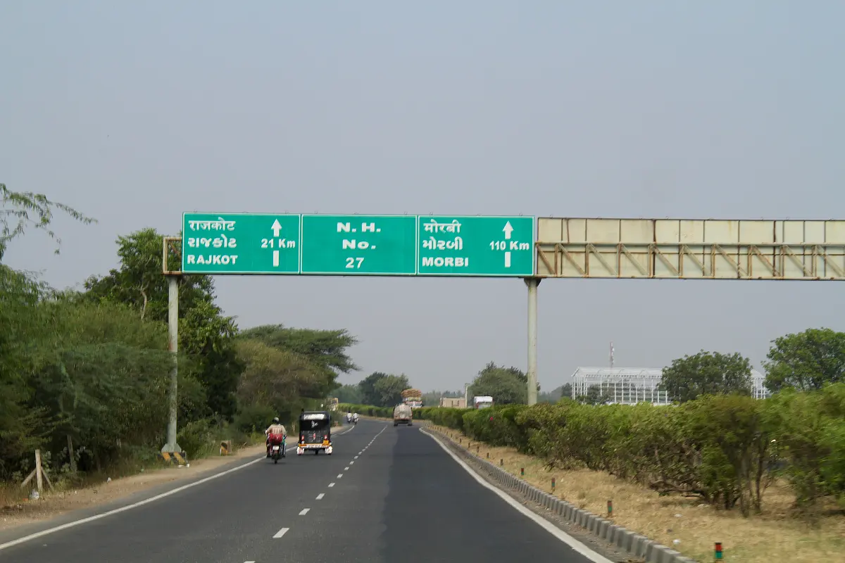 Gujarat: Senior Officials To Ensure Faster Repair Of Bad Roads Before Elections