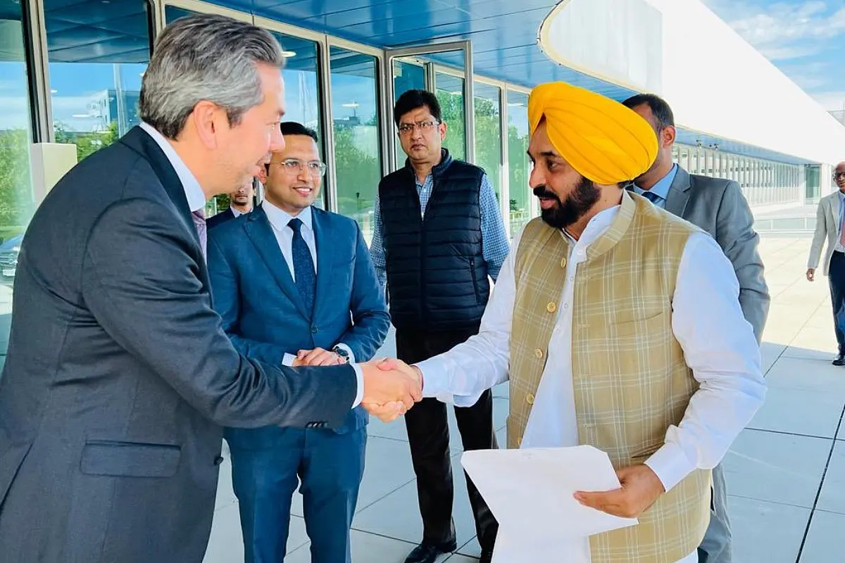 AAP Govt Faces Major Embarrassment After BMW Strongly Denies Claim By CM Mann That It Is Planning To Set Up A Factory In Punjab