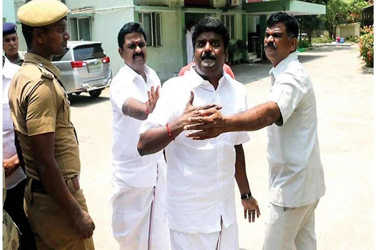 Tamil Nadu: Multi-crore Gutkha Scam Back To Haunt ADMK, CBI Files Chargesheet Against Former Health Minister Vijayabaskar, 2 Former DGPs