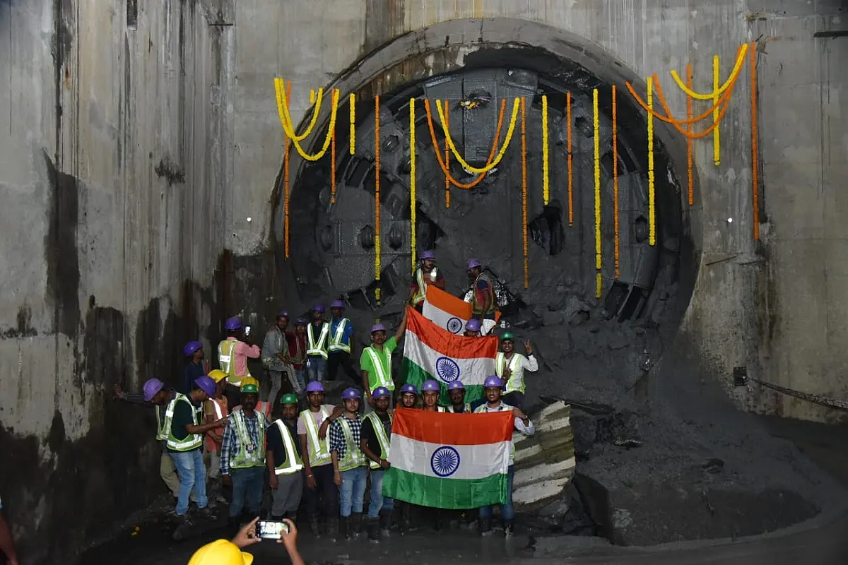 Mumbai Metro: 17 Tunnel Boring Machines Complete Tunnelling Of 33 Km Long Colaba - Bandra - SEEPZ Corridor