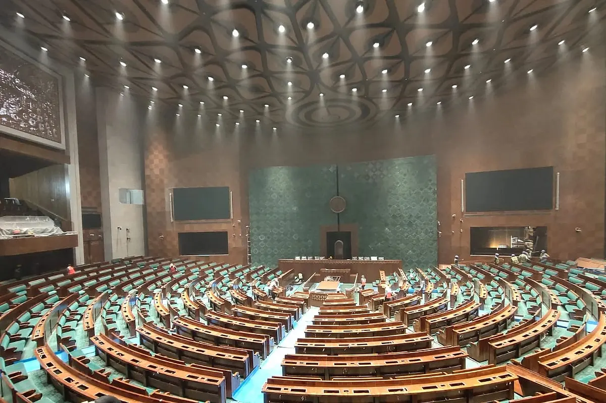 Work Going On At War-Footing In New Parliament Building; But Upcoming Budget Session To Be Held In Current Parliament House Itself