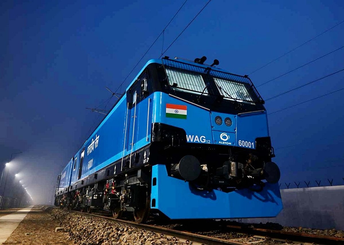 Indian Railways Inducts 100th ‘Made In India’ 12,000 HP Electric
