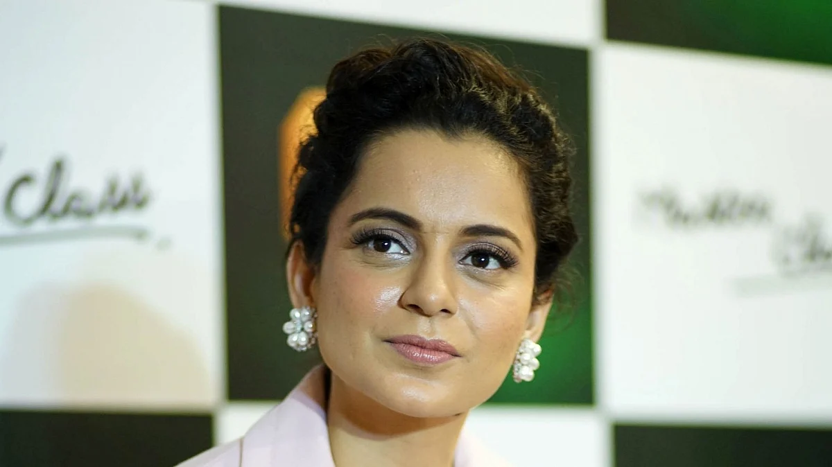 Kangana Ranaut now attacks Aamir Khan for his silence in new tweet