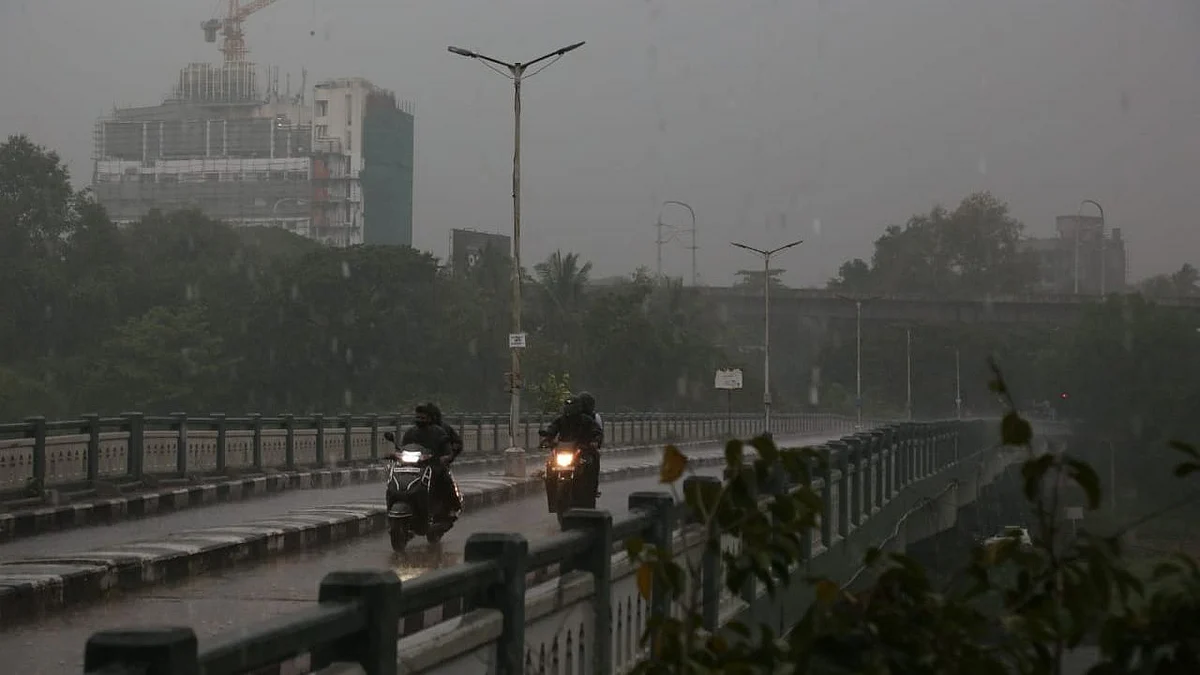 Isolated heavy rains likely over Maharashtra and Goa