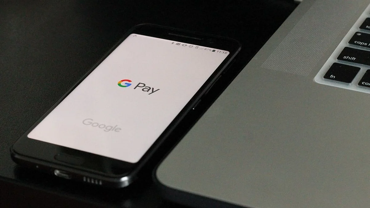 Pune: Are online payment apps like GPay, Paytm becoming 'robbery tools'?