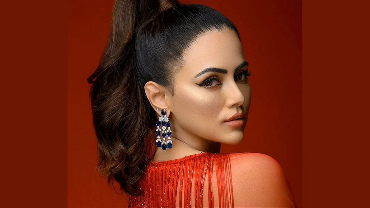 Sana Khan quits 'showbiz lifestyle' to follow 'orders of my Creator'