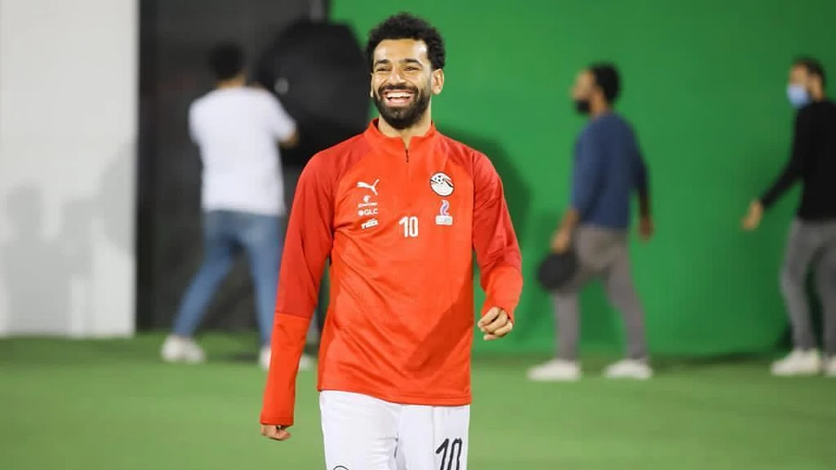 Liverpool's star striker Mohamed Salah tests positive for COVID-19