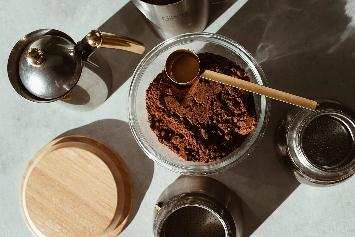 Banana and coffee scrub