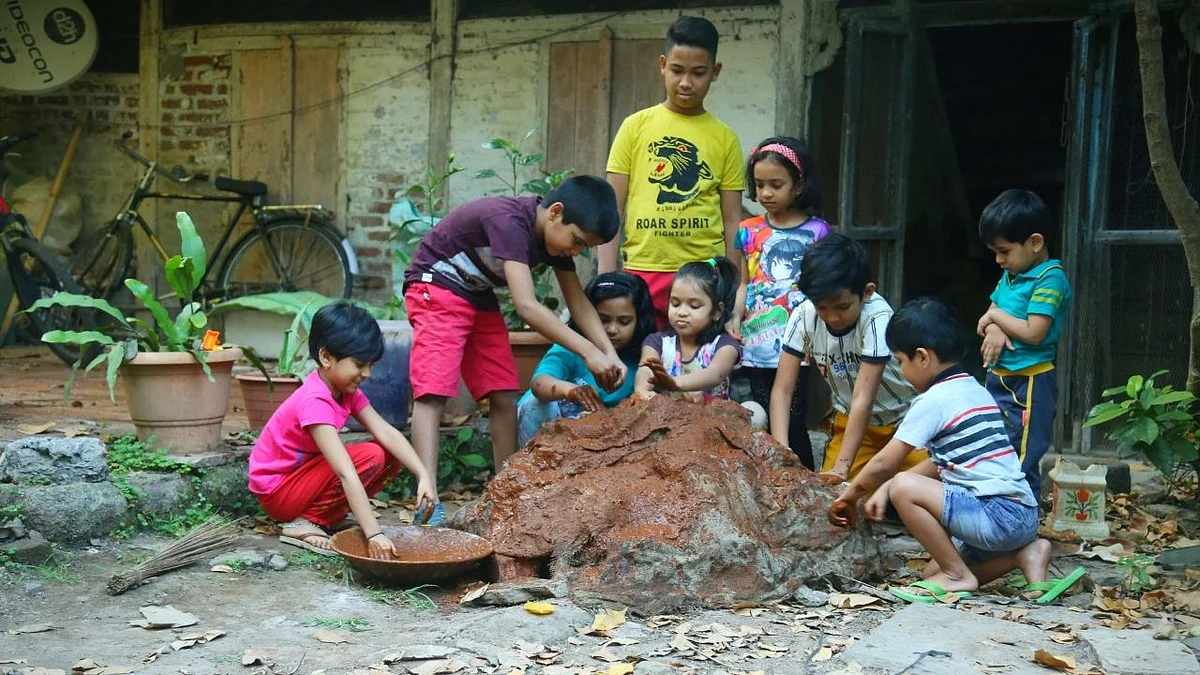 Diwali Festival 2020: In the era of internet, miniature fort making is a distant memory