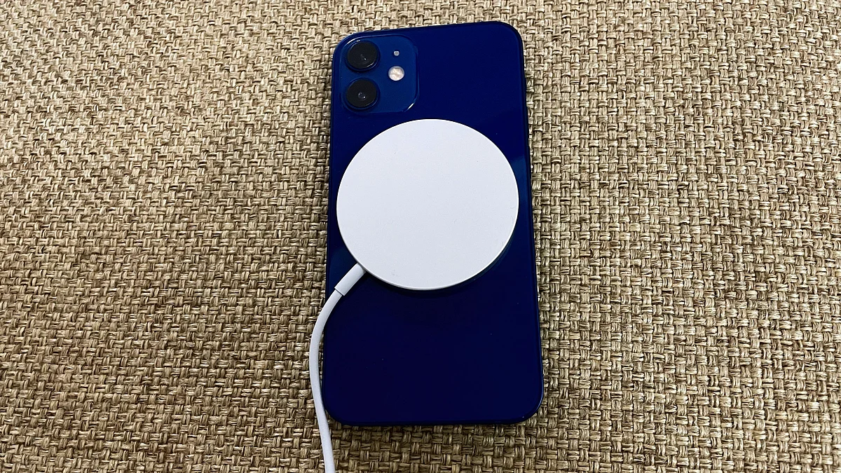 You can use the MagSafe wireless charging for up to 15W.