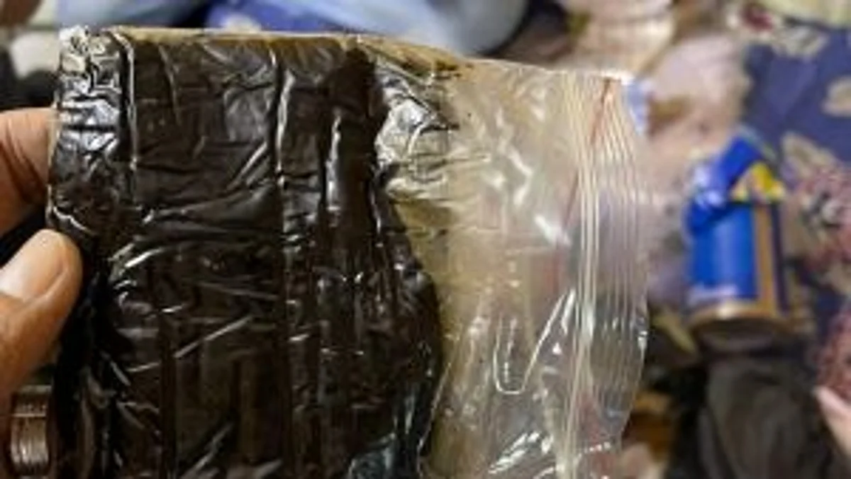 Charas worth Rs 1.02 crore was seized by Mumbai Police