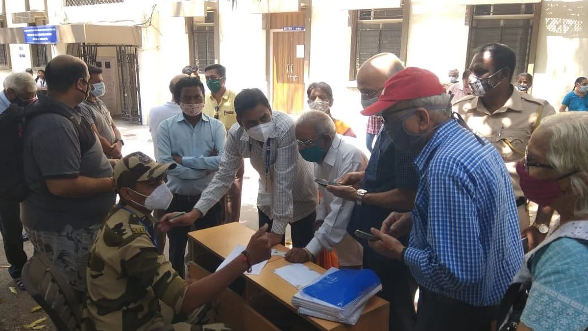 Pune vaccine shortage: From last-minute suspension to unending wait, people struggle to get the jab