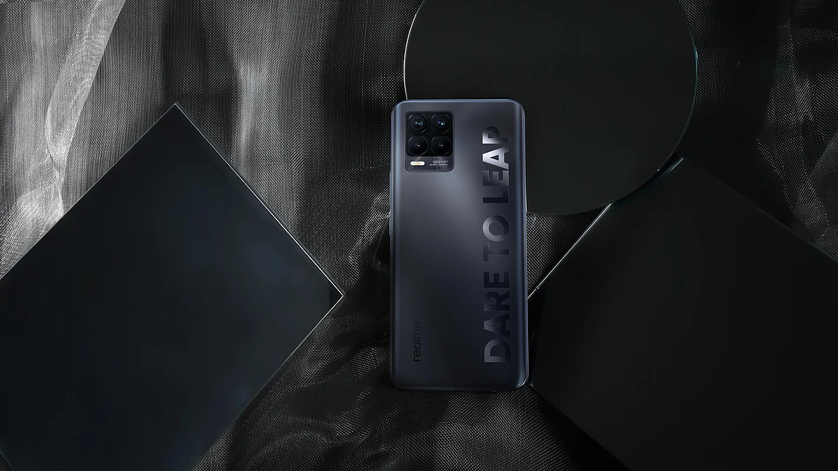 The Realme 8 in Infinite Black