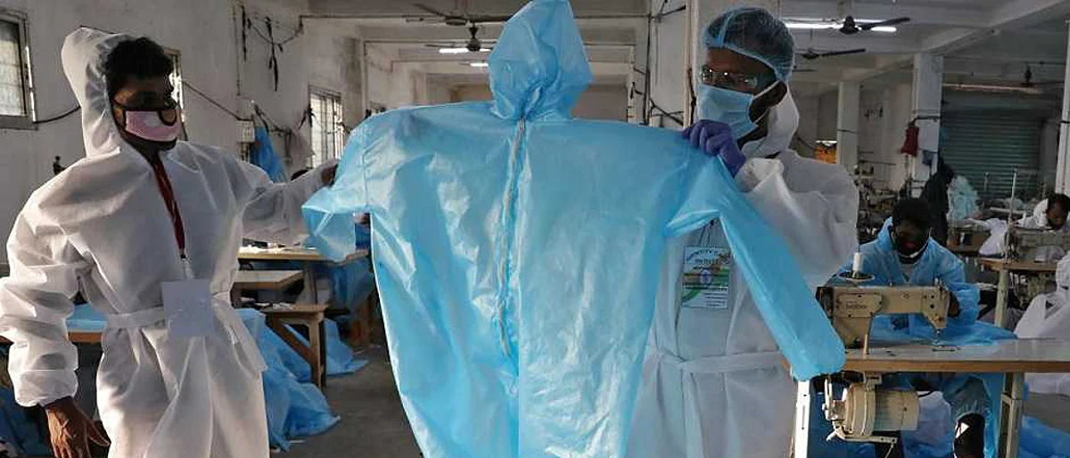 Nagpur: Drunken man steals PPE kit mistaking for raincoat, tests positive