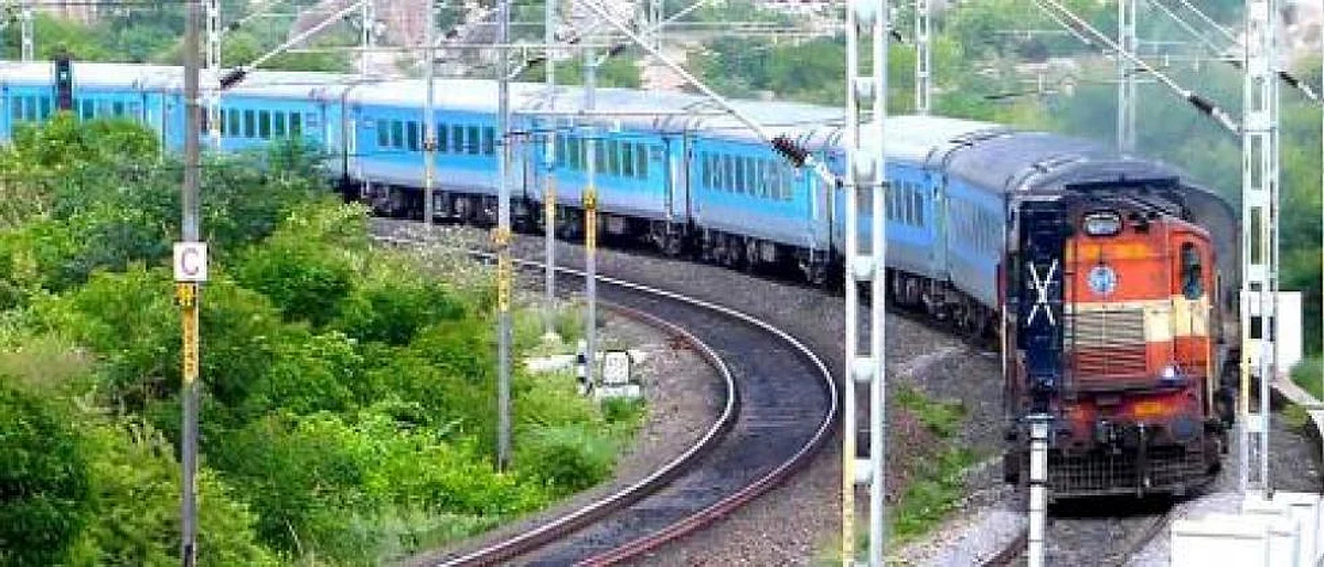 Indian Railways resumes Tatkal ticket bookings amid COVID-19