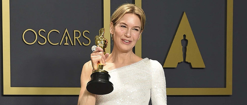 Oscars Renee Zellweger Takes Home Best Actress Trophy