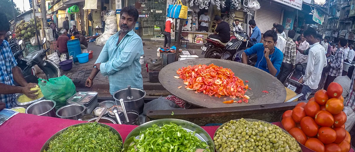 How coronavirus lockdown hit Mumbai’s street food business