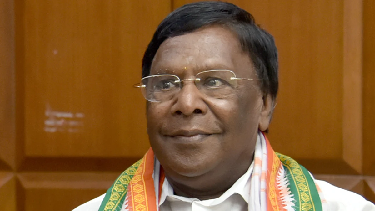 Congress-led government tumbles in Puducherry, CM V Narayanaswamy resigns
